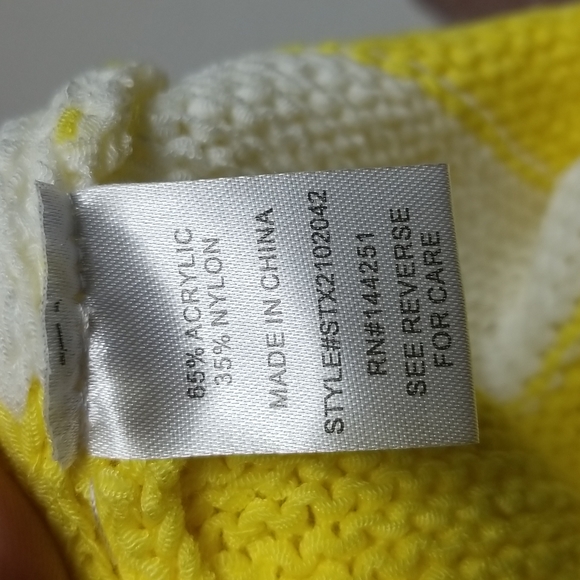 C & C CALIFORNIA SWEATER - Picture 10 of 11